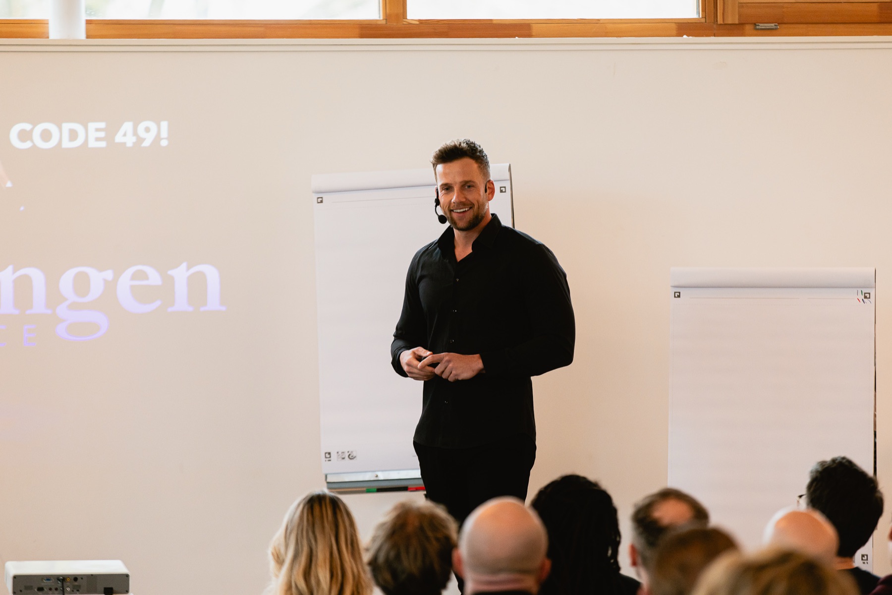 Thijs Verlangen presenteert